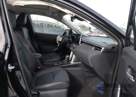 2023 Toyota Corolla Cross Xle z USA, uszkodzony, nr VIN 7MUDAAAG6PV070499